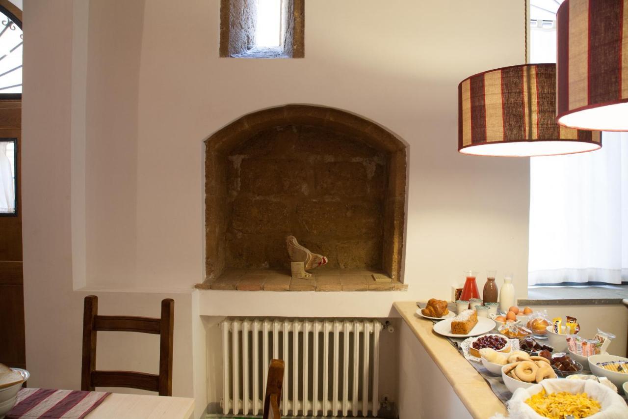 Sant'Angelo 42 Bed and Breakfast Ορβιέτο Εξωτερικό φωτογραφία